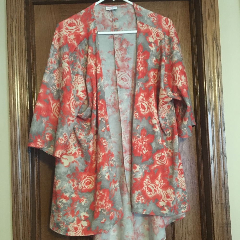 Lularoe Floral Lindsay cardigan in women